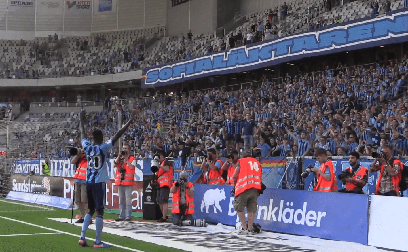 Badji tvåmålsskytt och matchens lirare, gruppspelet avgjort i Afrika och oslagbara Witry!